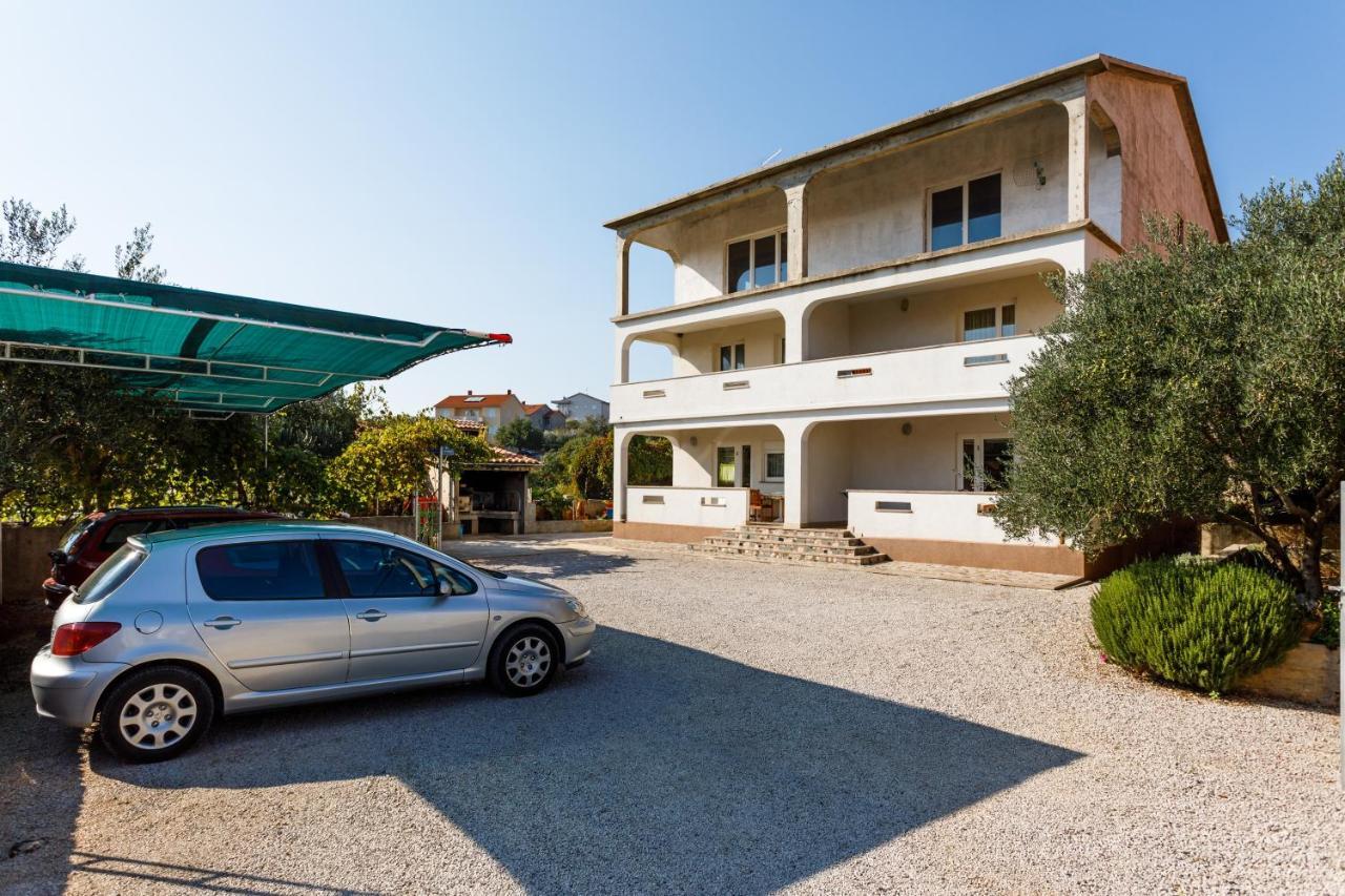 Apartments With A Parking Space Kornic, Krk - 5306 Zewnętrze zdjęcie