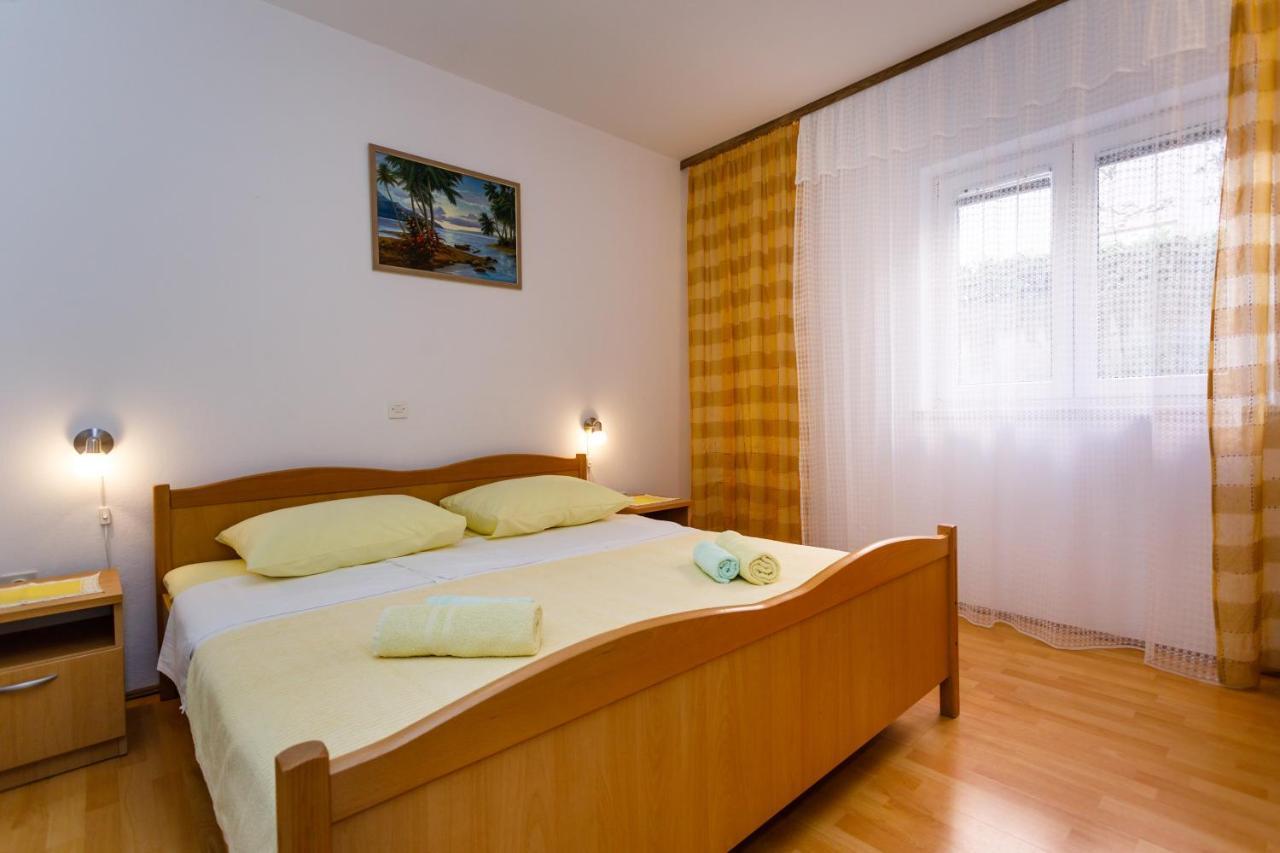 Apartments With A Parking Space Kornic, Krk - 5306 Zewnętrze zdjęcie